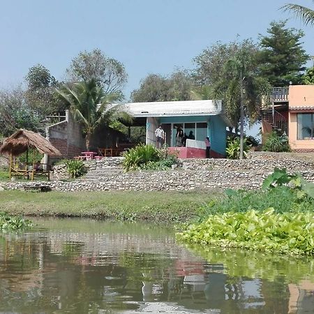Baan Din Baramee Resort Kamphaeng Phet Ngoại thất bức ảnh