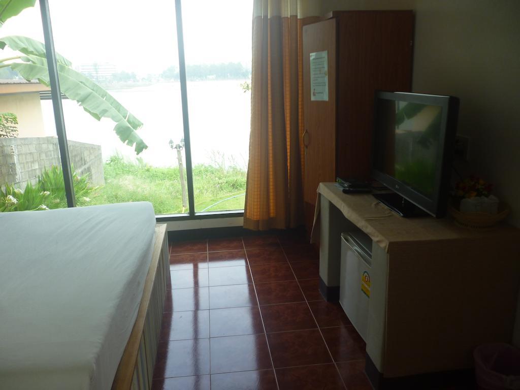 Baan Din Baramee Resort Kamphaeng Phet Phòng bức ảnh