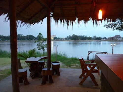 Baan Din Baramee Resort Kamphaeng Phet Ngoại thất bức ảnh